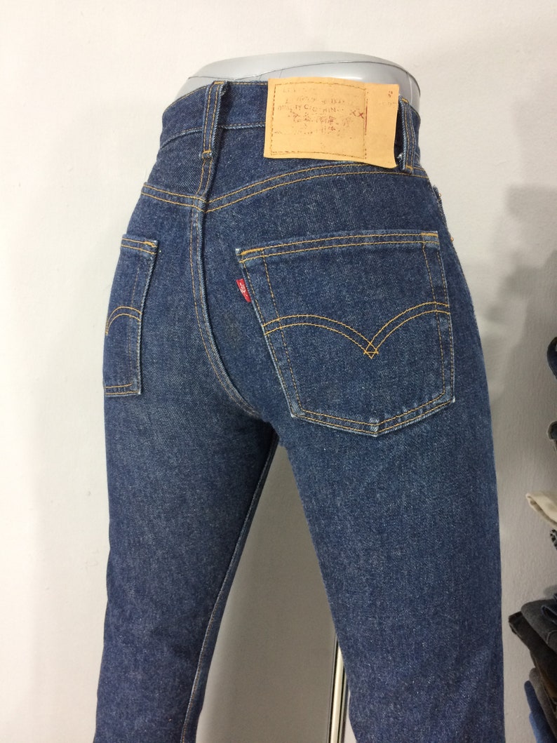 Sz 24 Vintage Levis 501 Women's Jeans W24 L29 Dark Wash | Etsy