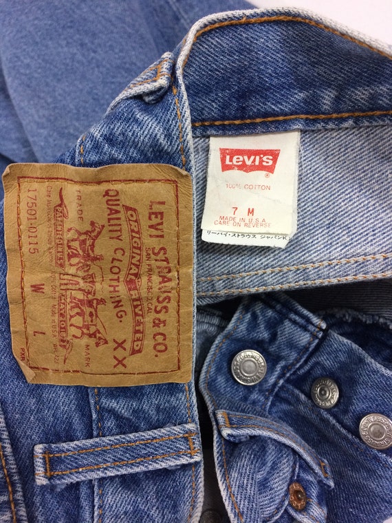 Size 25 Vintage Levis 501 Distressed Medium Wash Button Fly - Etsy