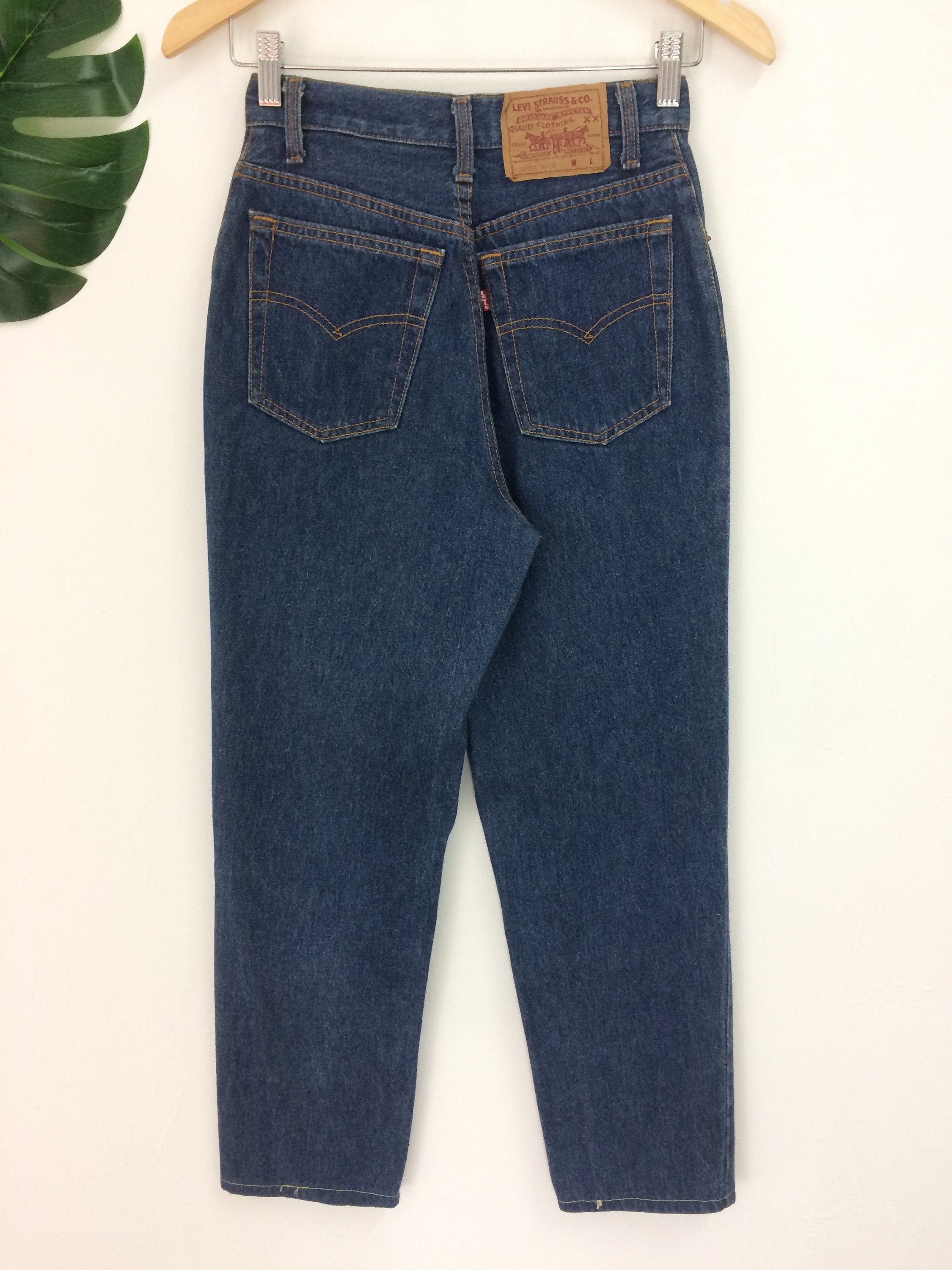 W24 Late 80s Levi's 501 Tiny Waist Made USA - Etsy Canada