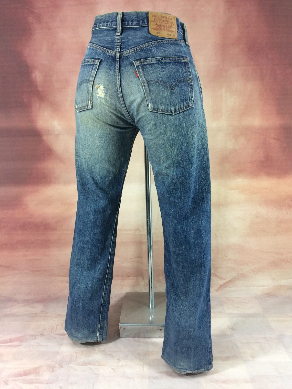 Vintage Levis 502xx Selvedge Jeans, Big E Redline Japan Distressed Denim, W31/32, foto 2 di 5