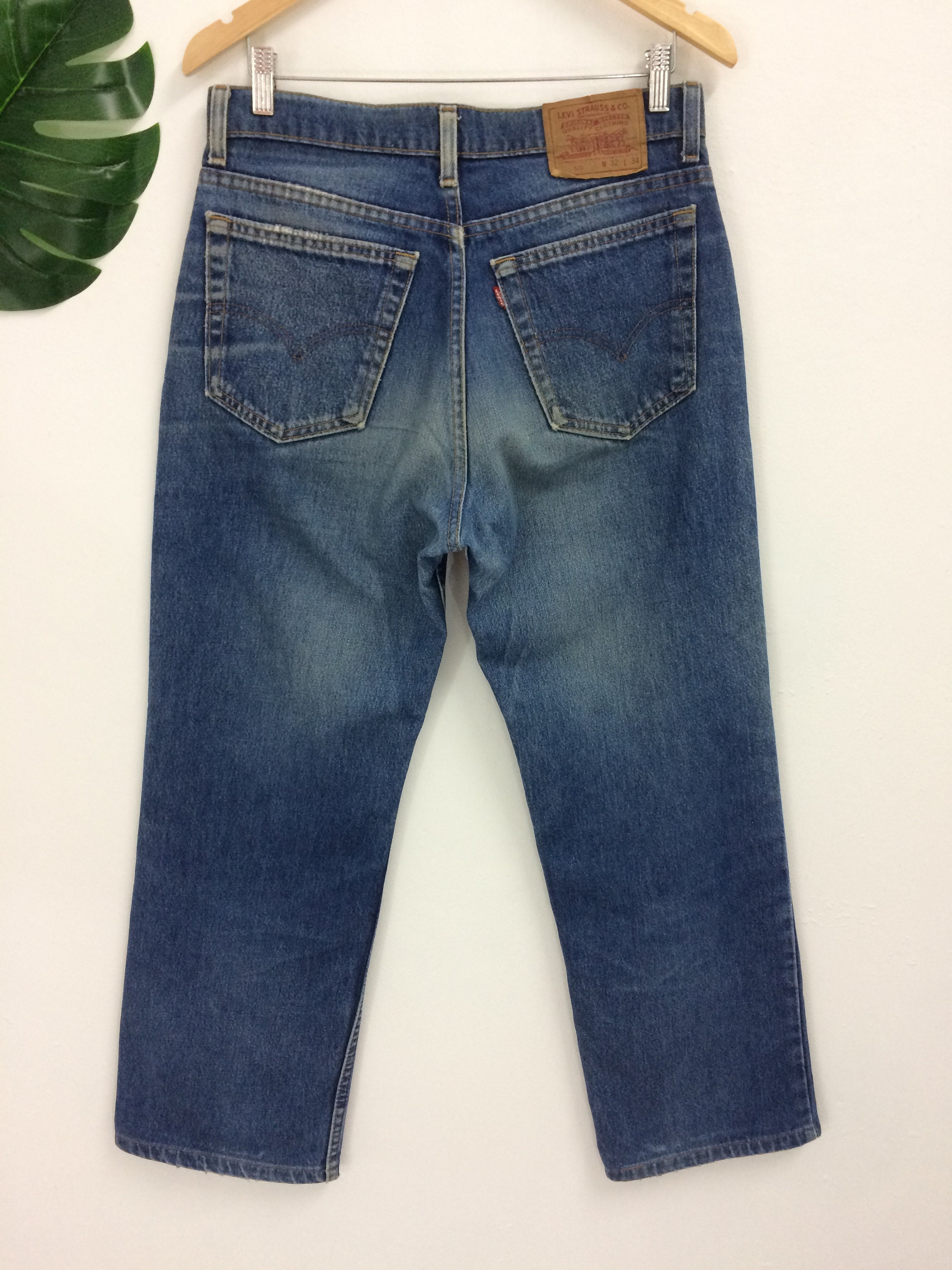 Size 32 Vintage Levis 520 Distressed Faded Medium Wash Jeans - Etsy Sweden