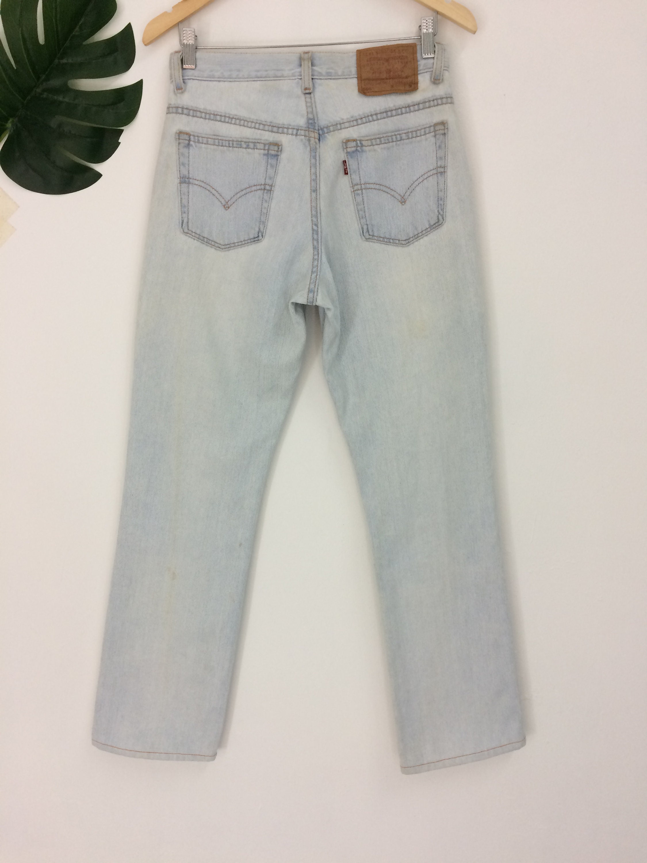Size 29 Levi