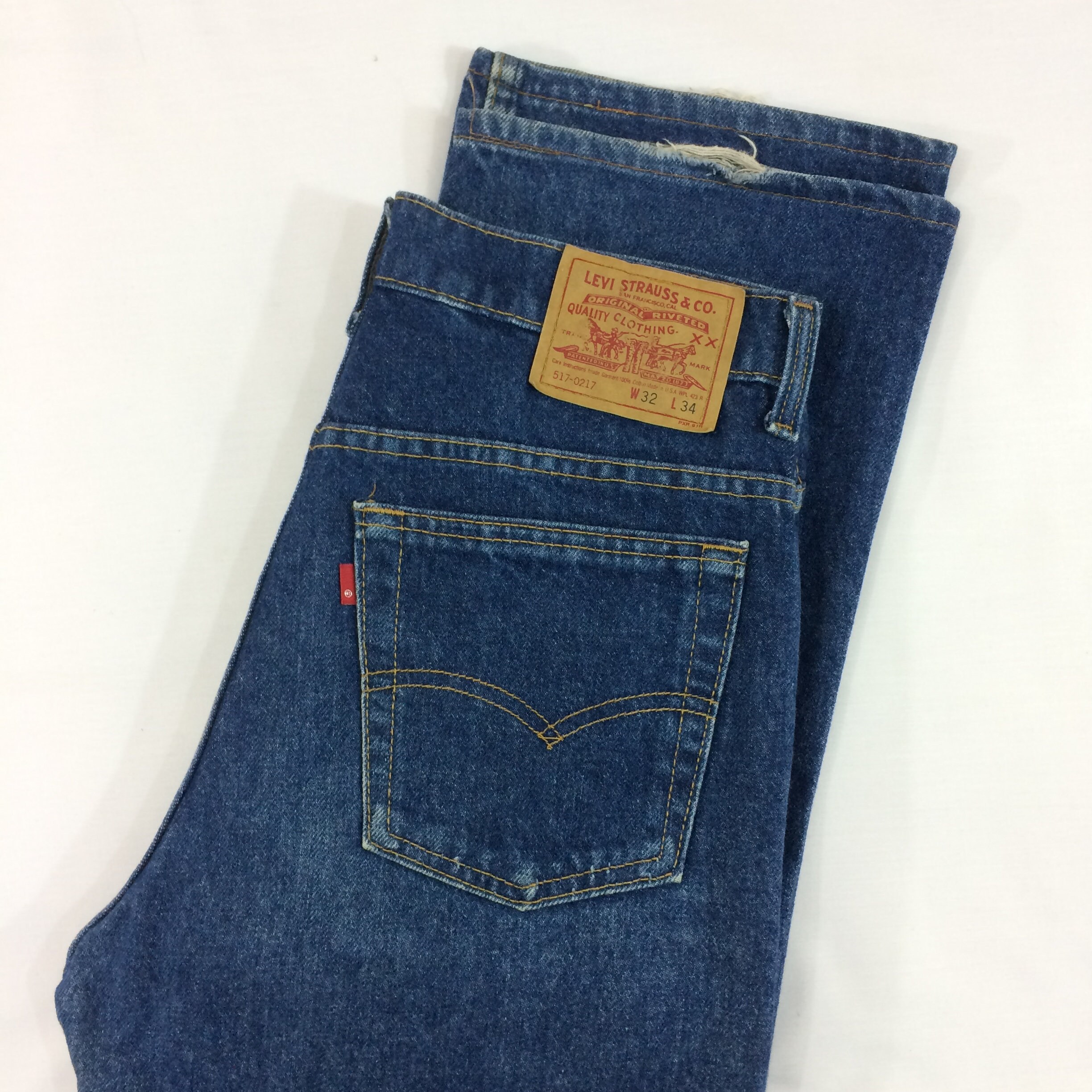 Size 30 Vintage Levi's 517 Boot Cut Jeans - Blank Red Tab Size 30 Vintage Levi's 517 Boot Cut Jeans - Blank Red Tab