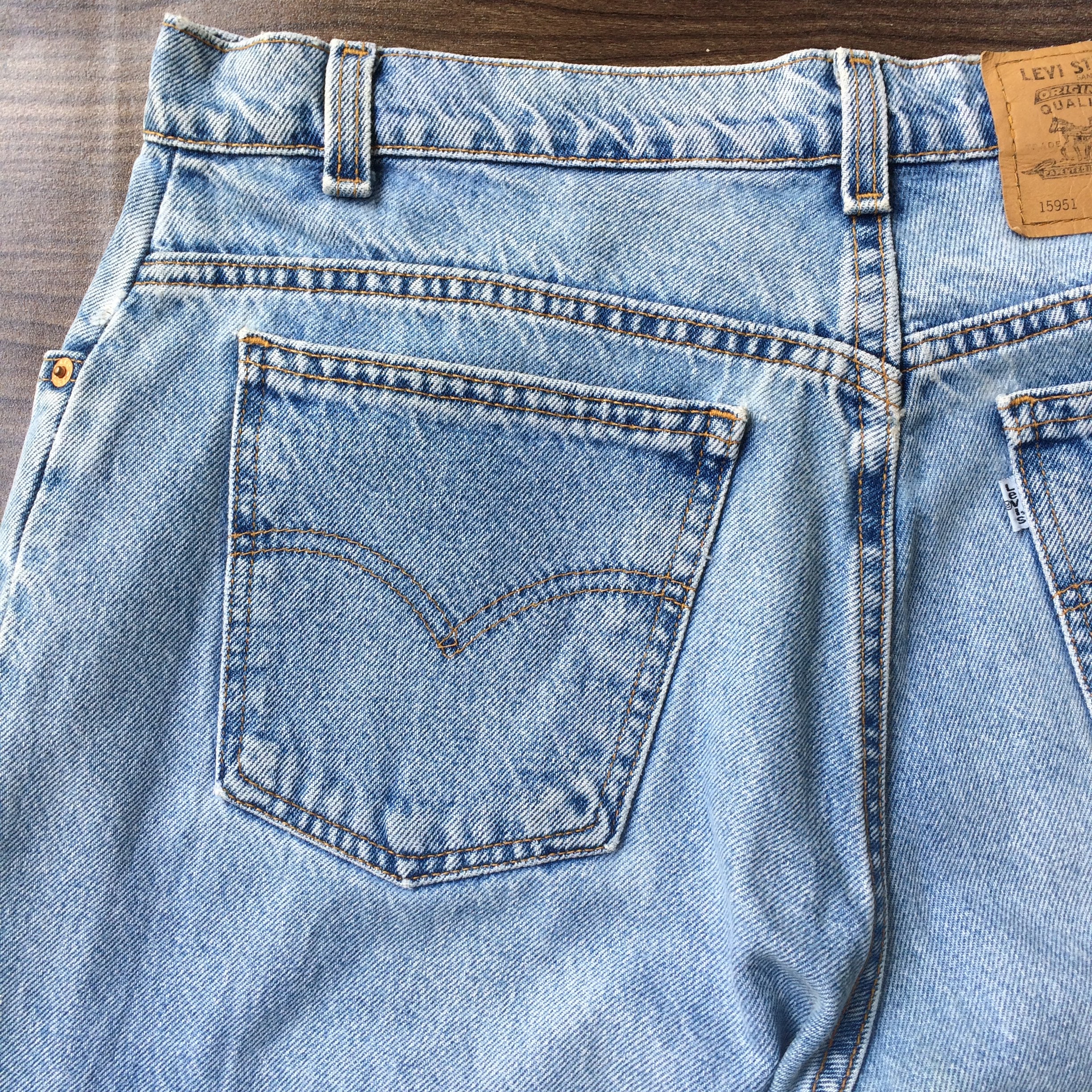 Vintage Levi's 951 Jeans – Relaxed Fit Light Wash Denim, W34 L29