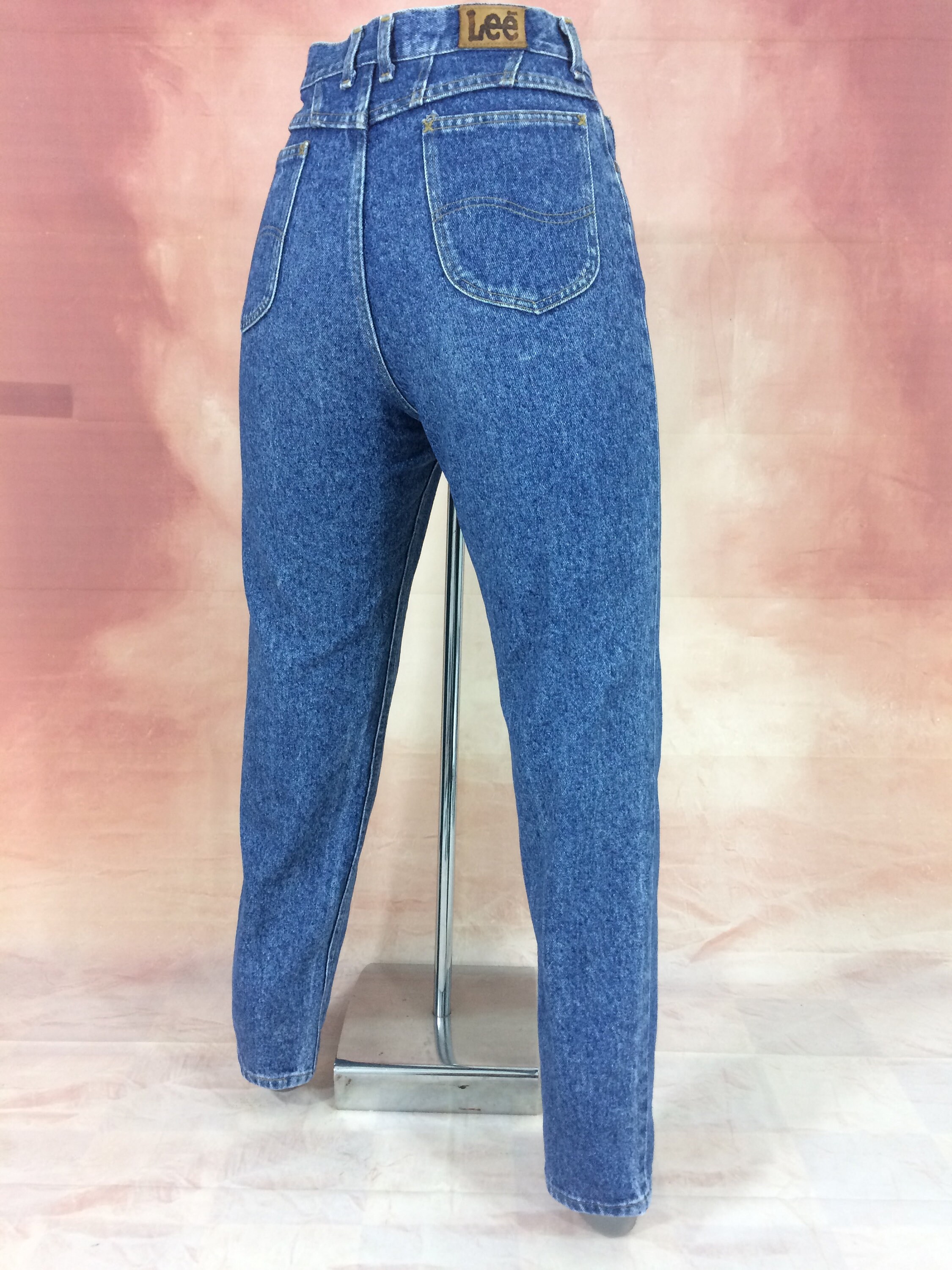 Size 28 Vintage LEE Jeans W28 L31, High Waisted 90s Stone