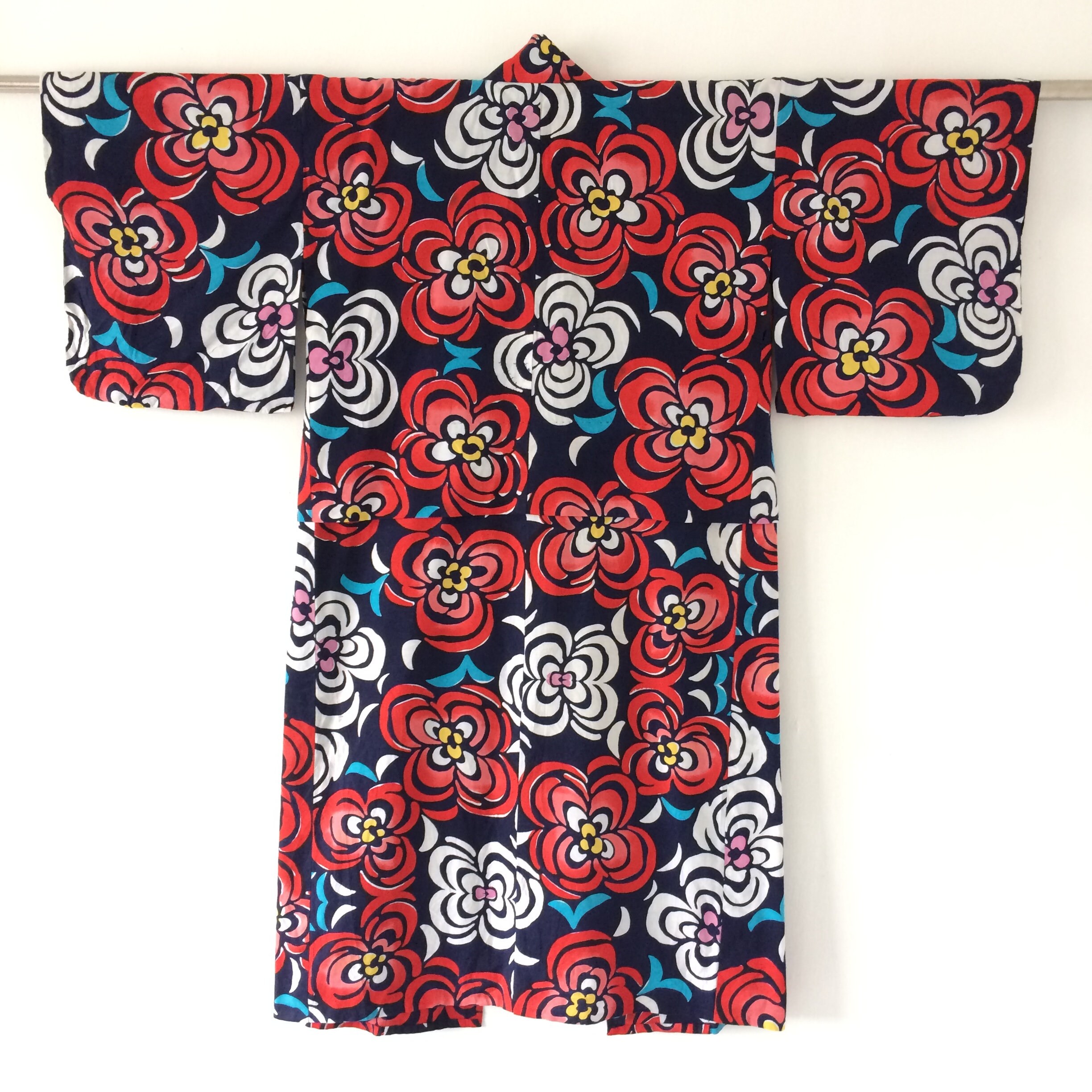 vintage 古着 花柄 ジャガード 羽織り kimono 着物カーディガン 楽天市場】【倭物やカヤ公式店】 【UVカット加工】冬牡丹着物