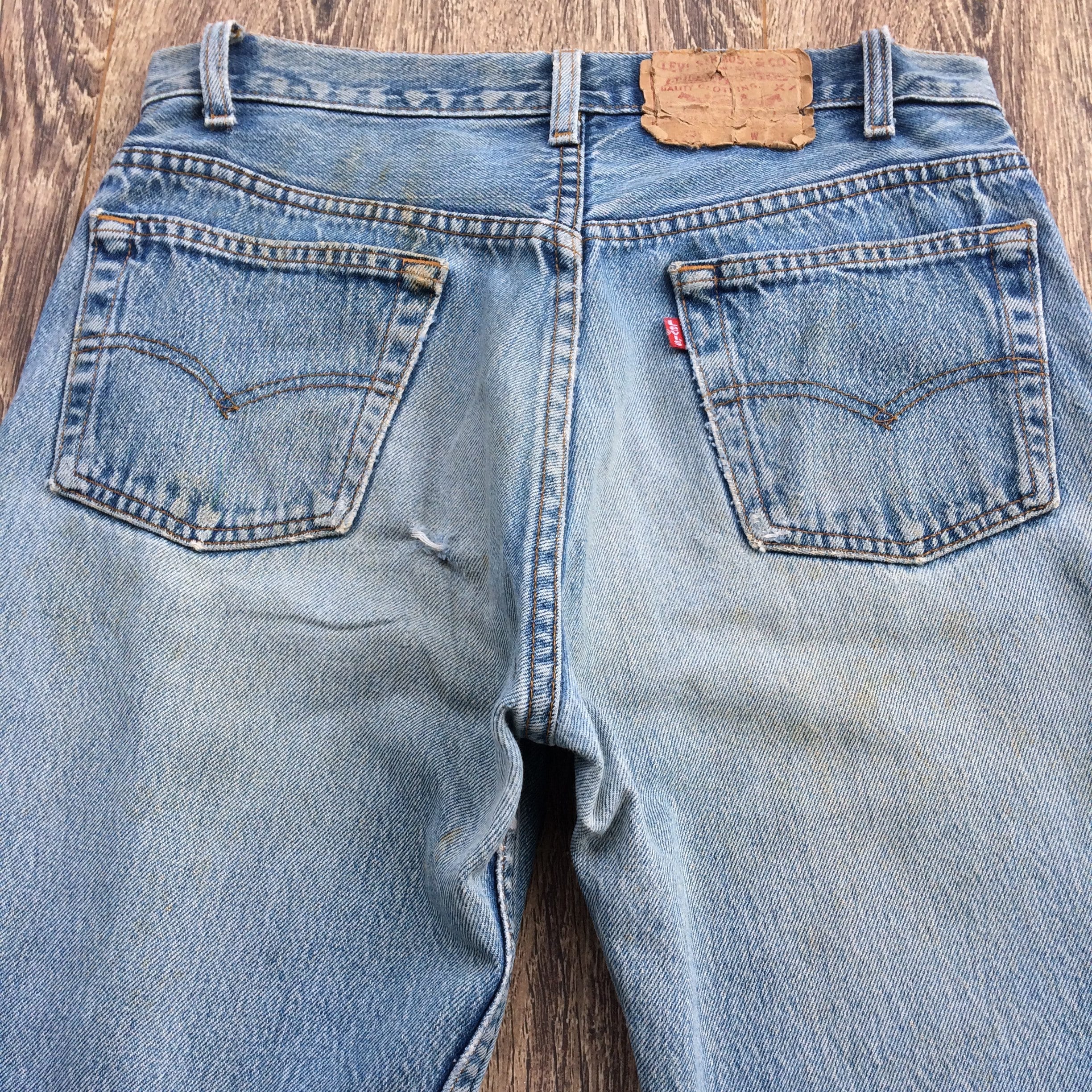 サイズ 29 ヴィンテージ 1980 年代 Levi's 501 ダメージ加工 サイズ 29 ヴィンテージ 1980 年代 Levi's 501 ダメージ加工