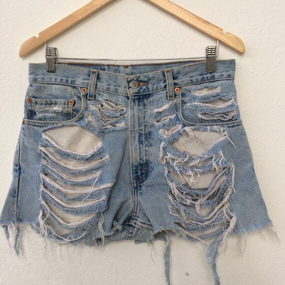 Vintage Levis 560 Cutoff Shorts Jeans 