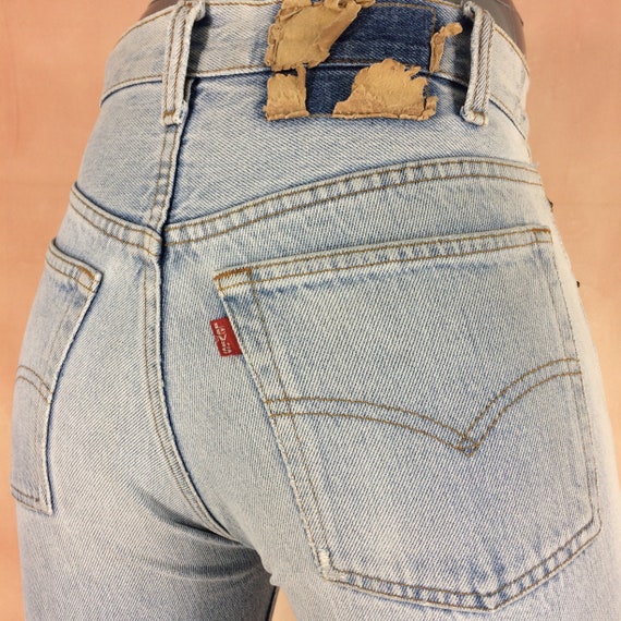 Sz 25 Vintage Levis 501 Women's Jeans 