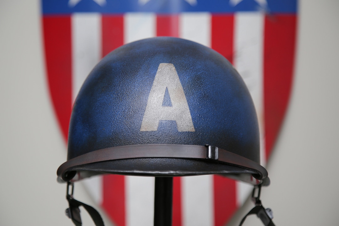 Captain America WWII Helmet Replica Battle Damaged Steel