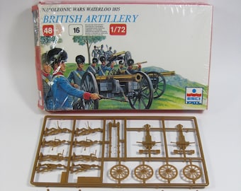 Speelgoedsoldaatjes ESCI#233 1:72 boxset 1/72 "British Artillery Waterloo 1815". Plastic figuren! Gebruikte maar complete staat!