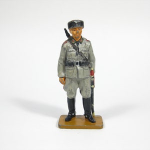 Del Prado miniature, Toy Soldier, WW2 "Trooper ,Kuban Cossack, Russia 1943"  ,1:30 60mm Lead-Metal miniature.No Booklet.