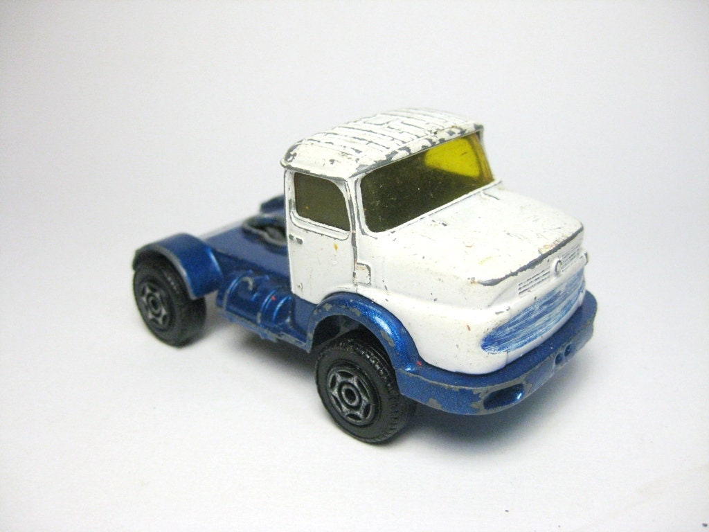 1964年製 CORGI TOYS MERCEDES BENZ ミニカー✩中古✩ 1964年製 CORGI TOYS MERCEDES BENZ ミニカー✩中古✩（CORGI