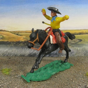 Ein Vintage markenloses swoppet &quot;Mounted Cowboy Hit by Arrow!&quot; ,Spielzeugsoldaten ,Wild West 54mm Vermutlich in Hong Kong in den 60er oder 70er Jahren hergestellt. #3