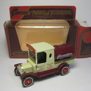Vintage Diecast Toy car, Lesney Matchbox Models Of Yesteryear,&quot;Y-3 1912 Model T Ford Tanker&quot; Carnation &quot; Theme. Boxed ,1978