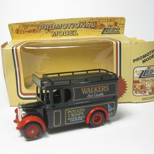 Vintage Diecast Toy car,Lledo &quot;Promotional &quot; Collection&quot;Model T Ford  Van - Walkers Potato Crisps No.3&quot; Made in England 1983 ,Boxed!