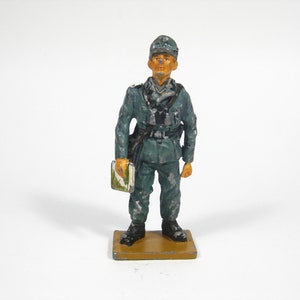 Del Prado miniature, Toy Soldier, WW2 "Officer Mount. Div.Germany 1944 "  ,1:30 60mm Lead-Metal miniature.No Booklet.