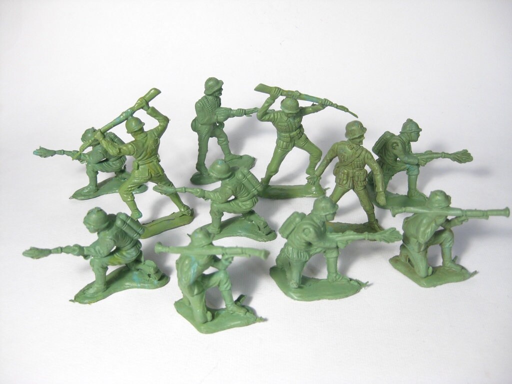 AIRFIX & MARX WWII GERMAN Afrika Korp Toy Soldiers COPIES - - Tan 54MM AIRFIX & MARX WWII GERMAN Afrika Korp Toy Soldiers COPIES - - Tan 54MM