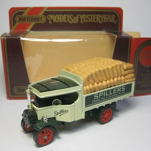 Vintage Diecast Toy car, Lesney Matchbox Models Of Yesteryear, &quot;Y-27 1922 Foden Steam Lorry&quot;,&quot;C-Type steam wagon Spillers&quot;theme. Boxed ,1986
