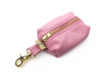 Poop Bags Dispenser / Poop Bag Holder / Pink / Metall Zip / Gold - Urban