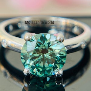 2.29 TCW Green Color Round Cut Moissanite Engagement Ring , 14k White Gold Promise Ring, Gift For Her , Perfect Gift For Your Loved Once