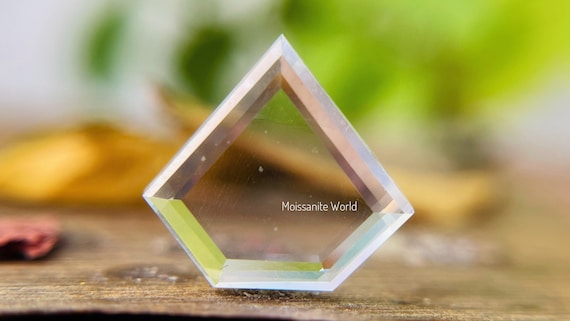 2 CT To 6 CT Portrait Cut Shield Moissanite, Antique Moissanite For Ring, Earrings, Pendant And Jewelry Making