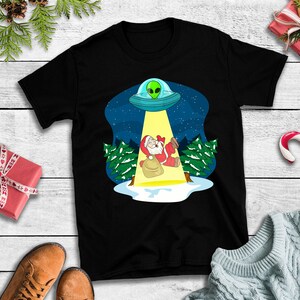 Santa Claus Alien Abduction T-shirt, Funny Christmas T-shirt, Christmas UFO Shirt, Alien Christmas T-shirt