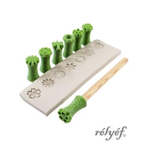 Bloemen 15 mm | Kleistempels | Bloemen | Natuur | Aardewerktextuur | Keramische gereedschappen voor klei, polymeerklei, metaalklei | Reliëfaardewerk