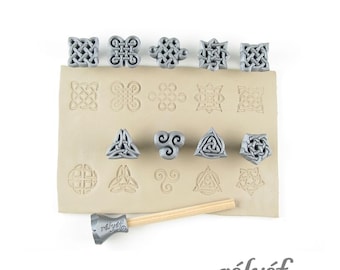 Celtic Knots No. 2 - 26 mm (1 in) | Clay Stamps | Symbols | Ceramic tools for clay, polymer clay, metal clay & soap | Relyef Pottery Tools
