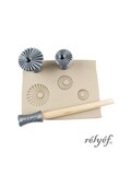 Daisies | Clay Stamps | Ceramic stamps for clay texture | Clay, polymer clay, metal clay | Relyef Pottery Tools | Flowers | Floral product logo