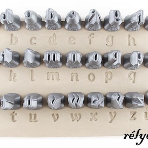 Alfabeto moderno Bastarda minúscula 10 mm / Sellos de alfabeto para textura de arcilla / Herramientas de cerámica para arcilla / Relyef / Letras