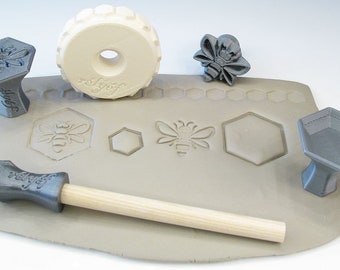 Bee & Honeycomb | Clay Stamps | Ceramic stamps for clay texture | Animals | Nature | Relyef Pottery Tools