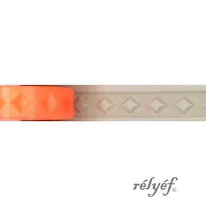 Diamond Roller | Debossed | Clay Roller | Gems | Ceramic and polymer clay, soaps, for textures and decoration | Relyef Pottery Tools