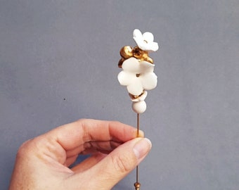 Porcelain flower brooch, Ceramic pin, Ceramic jewellery, Handmade jewellery, Handmade flowers, Contemporary jewellery.