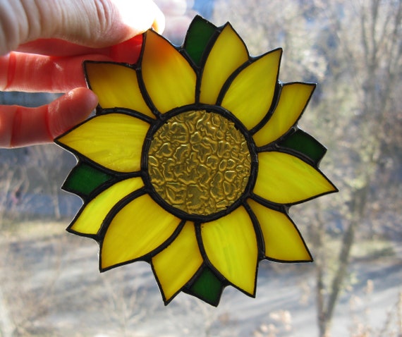 Shubiao Beautiful Stained Glass Sunflower Window Hanging Panel Decoration with Chain For Home OrnamentFlower Hanging Suncatcher Decoration for Wall or Window Pendant Art Glass Panel Gift Shubiao Beautiful Stained Glass Sunflower Window Hanging Panel Decoration with Chain For Home OrnamentFlower Hanging Suncatcher Decoration for Wall or Window Pendant Art Glass Panel Gift