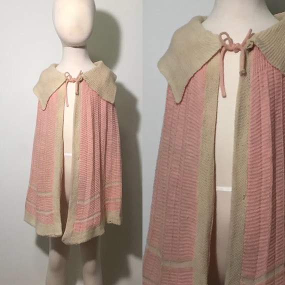 School Yard Cape | 1930s Hand Knit Capelet | 1930s
