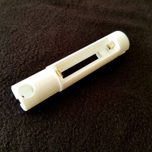 KR Sabers Flagship Lightsaber Hilt CHASSIS proffieboard Verso CFX Golden Harvest
