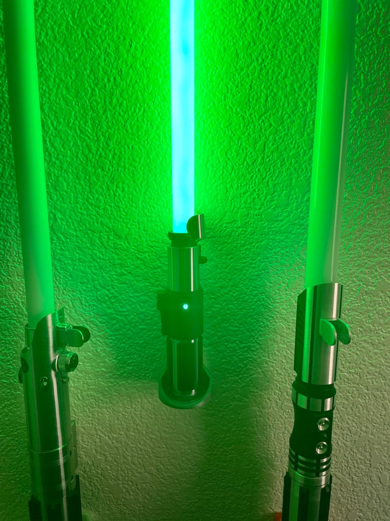 Ccsabers Grandmaster Yoda Lightsaber Hilt Wall Mount Etsy