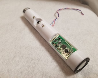 One Replicas Super Stunt Removable lightsaber Graflex ( CHASSIS ) soundboard speaker battery