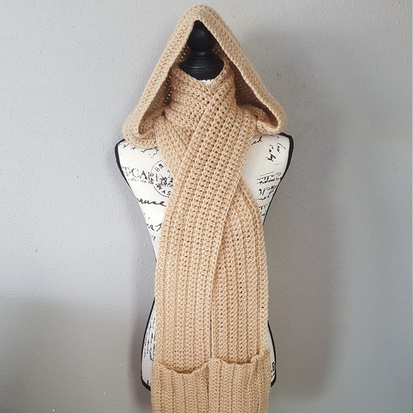 Hooded Scarf w/Pockets (Pound Cake)