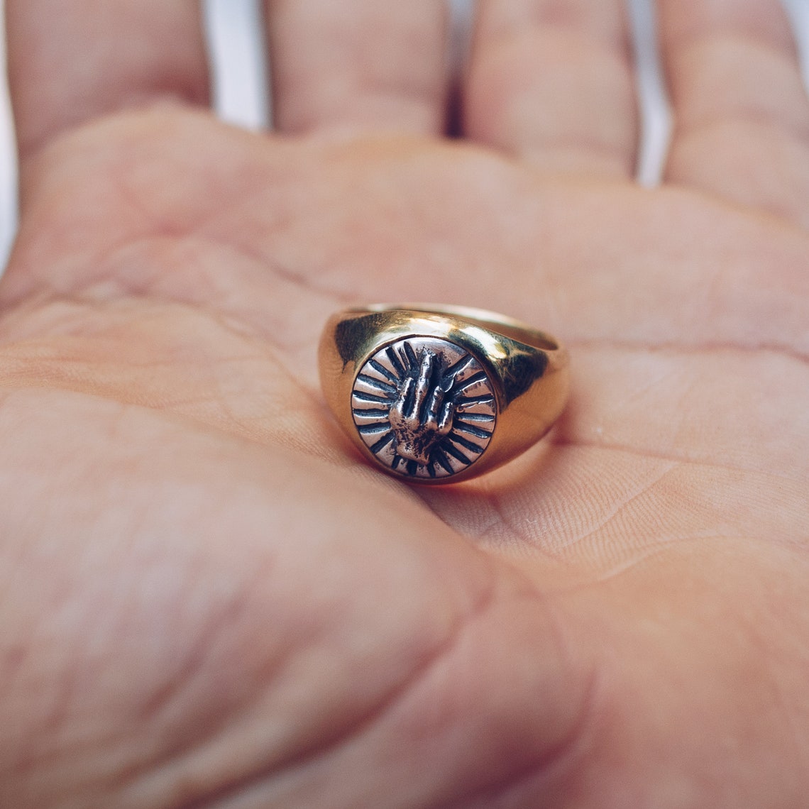 Mittelfinger Ring in Gold und Silber Grunge Ringe für Etsy.de