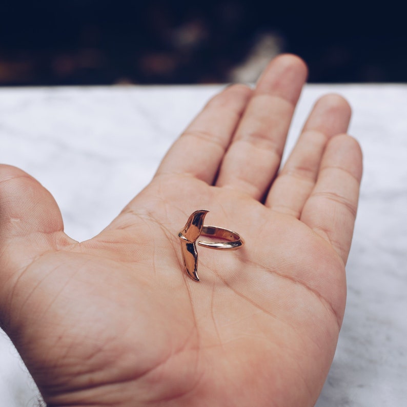Marine Life Ring Ocean Jewelry Gold Whale Tail Ring Whale Ring for Women Men