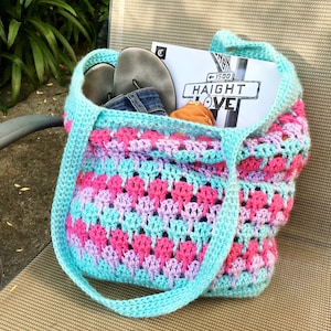 CROCHET PATTERN Larksfoot Crochet Tote Bag, Crochet Market Bag image 1