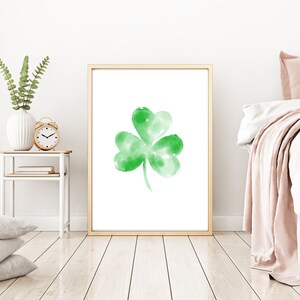 St Patrick's Day Printable Wall Art, Watercolor Clover Wall Decor ...