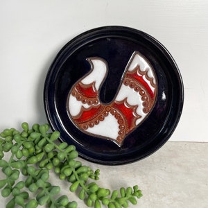 Vintage Art Pottery Bird Dish,  Black Ceramic Dish w/Red and White Bird, Keys Jewelry Holder, Catch All Tray, Stamped &quot;Azaila&quot;