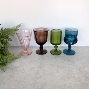 Set of 4 Multi Colored Wine Water Drinking Glasses, Vintage Mismatched Colorful Goblets, Eclectic Wedding Bridal Shower Decor