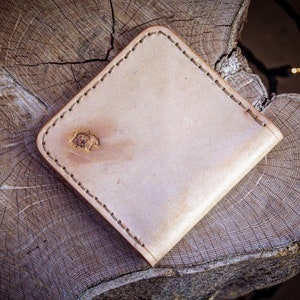 Cartera de cuero genuino hecha a mano, color marrón claro, alta calidad, resistente, hecha a medida, cuero curtido vegetal, envío gratuito a EE. UU.