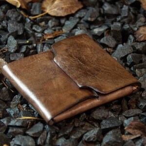 Cartera/tarjetero para hombre hecho a mano, marrón, de alta calidad, resistente, hecho a medida, cuero curtido vegetal genuino, envío gratuito a EE. UU.