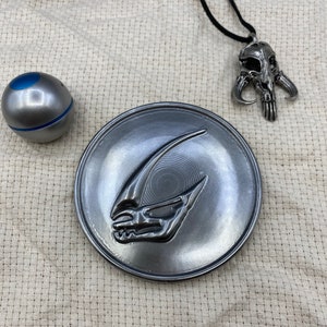 Foundling Beskar Rondel Armor for The Child - Mudhorn Signet
