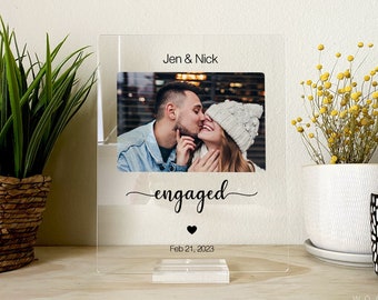 Personalized Engagement Gift, Gift for Newly Engaged Couple, Acrylic Plaque, Picture Frame, Custom Gift, Love, Couples, Weddings, PMG07